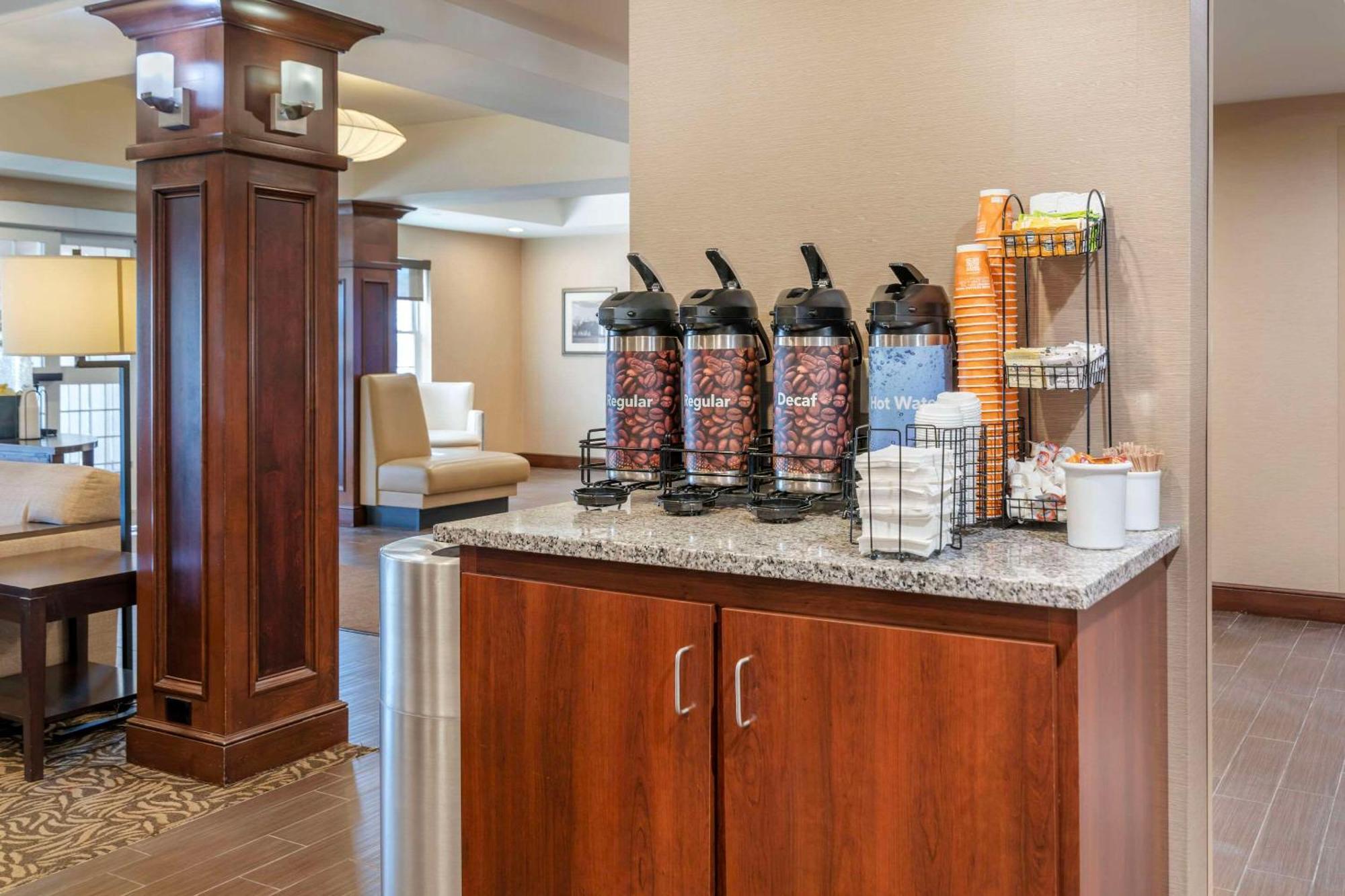 Comfort Inn & Suites Dover-Portsmouth Εξωτερικό φωτογραφία