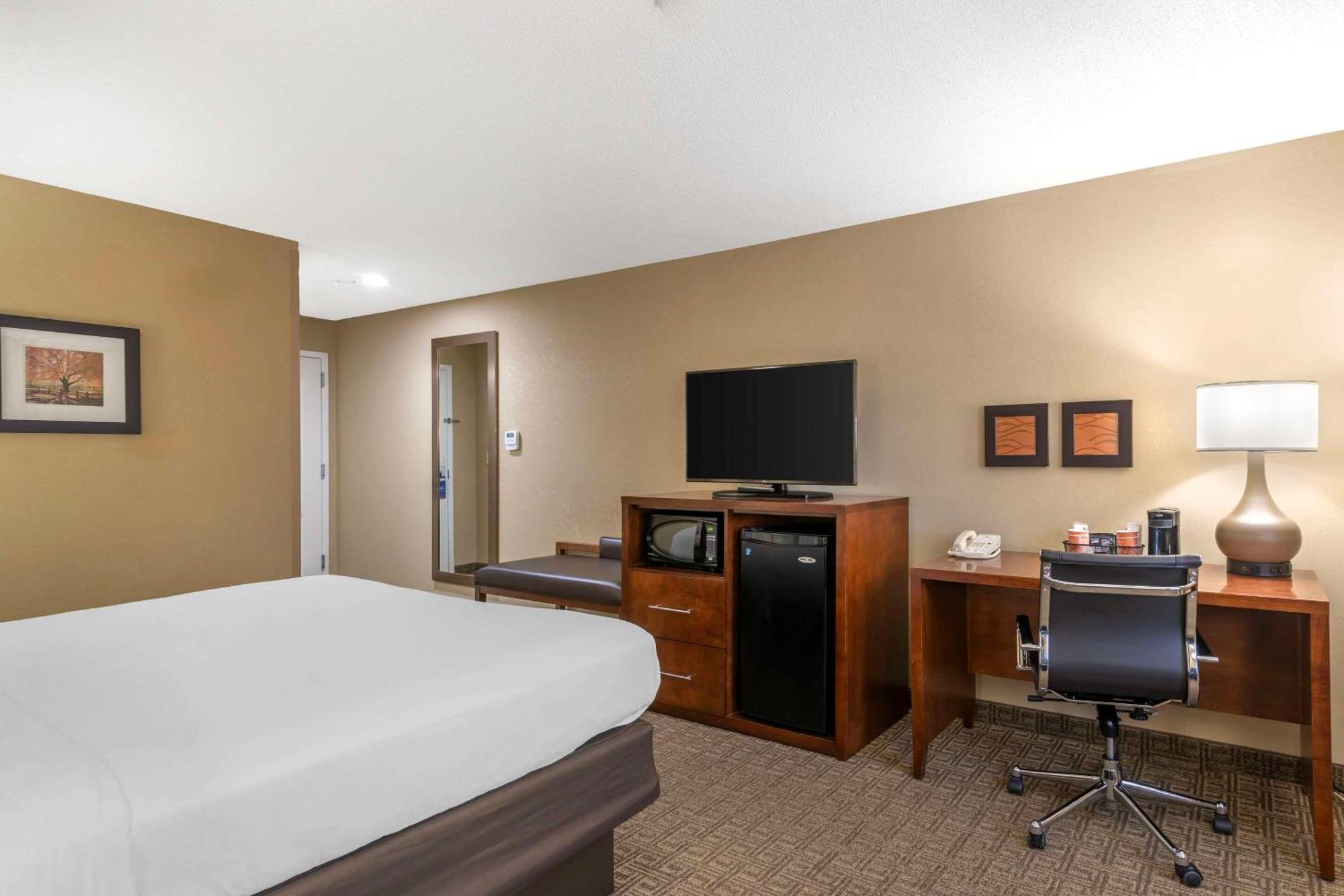 Comfort Inn & Suites Dover-Portsmouth Εξωτερικό φωτογραφία