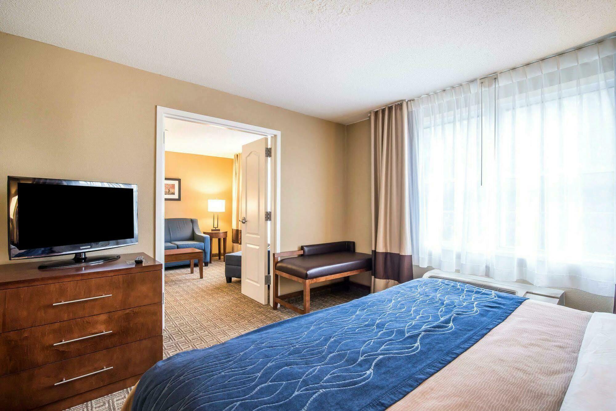 Comfort Inn & Suites Dover-Portsmouth Εξωτερικό φωτογραφία