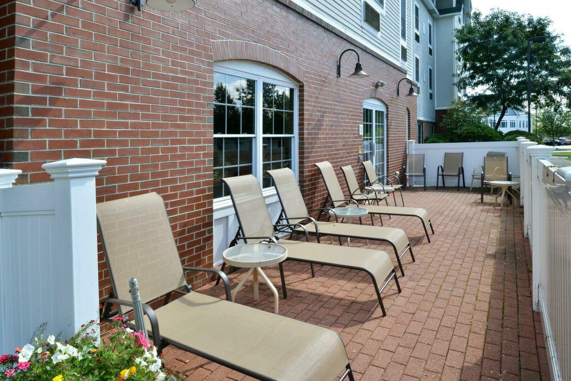 Comfort Inn & Suites Dover-Portsmouth Εξωτερικό φωτογραφία